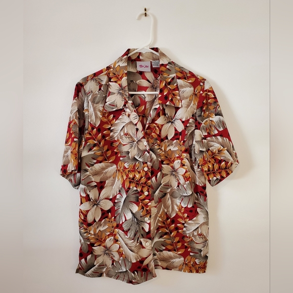 Vintage Short Sleeved Floral Button Up Shirt - Picture 1 of 3